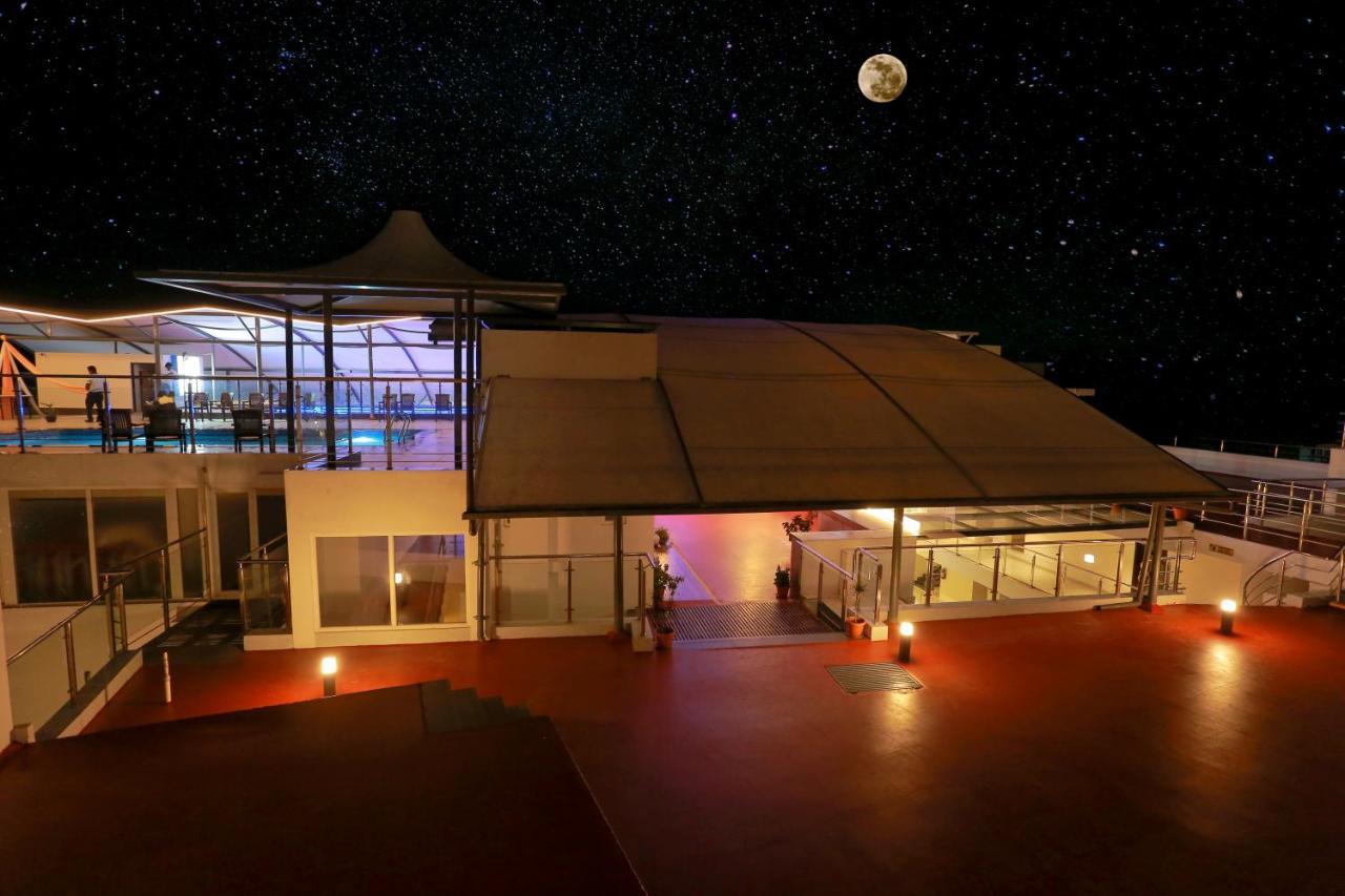 Grand Signature Hotel & Spa Yercaud Bagian luar foto