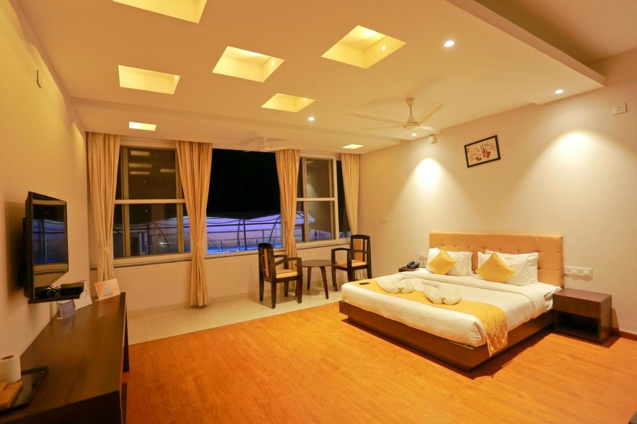 Grand Signature Hotel & Spa Yercaud Bagian luar foto
