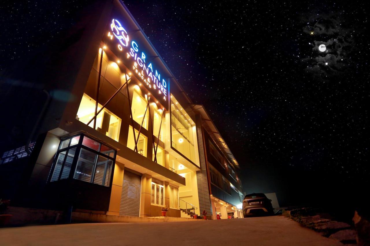 Grand Signature Hotel & Spa Yercaud Bagian luar foto