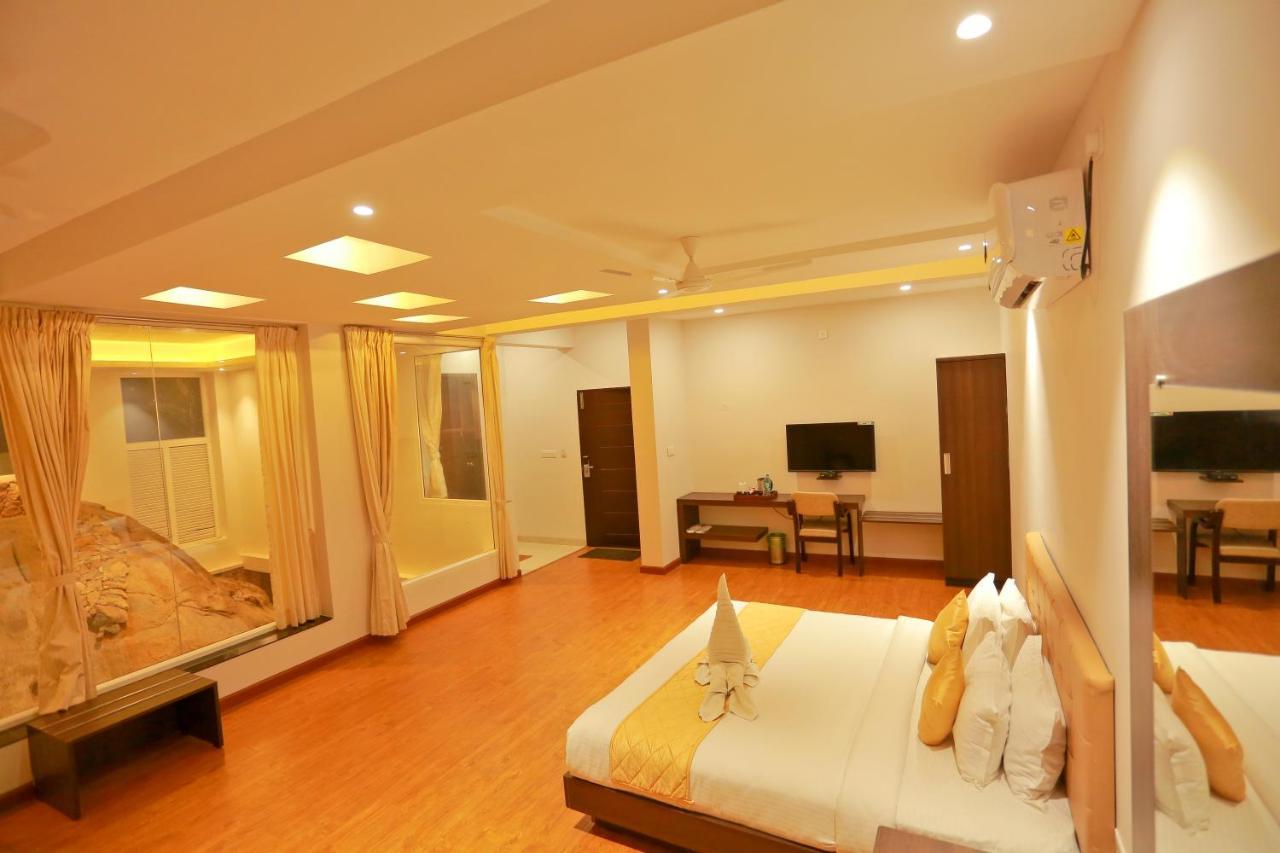 Grand Signature Hotel & Spa Yercaud Bagian luar foto
