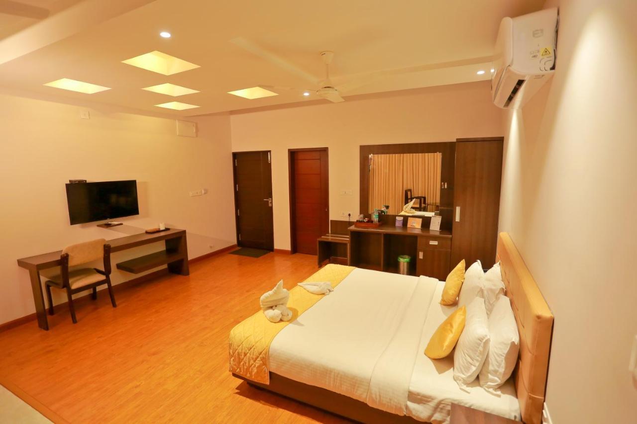 Grand Signature Hotel & Spa Yercaud Bagian luar foto