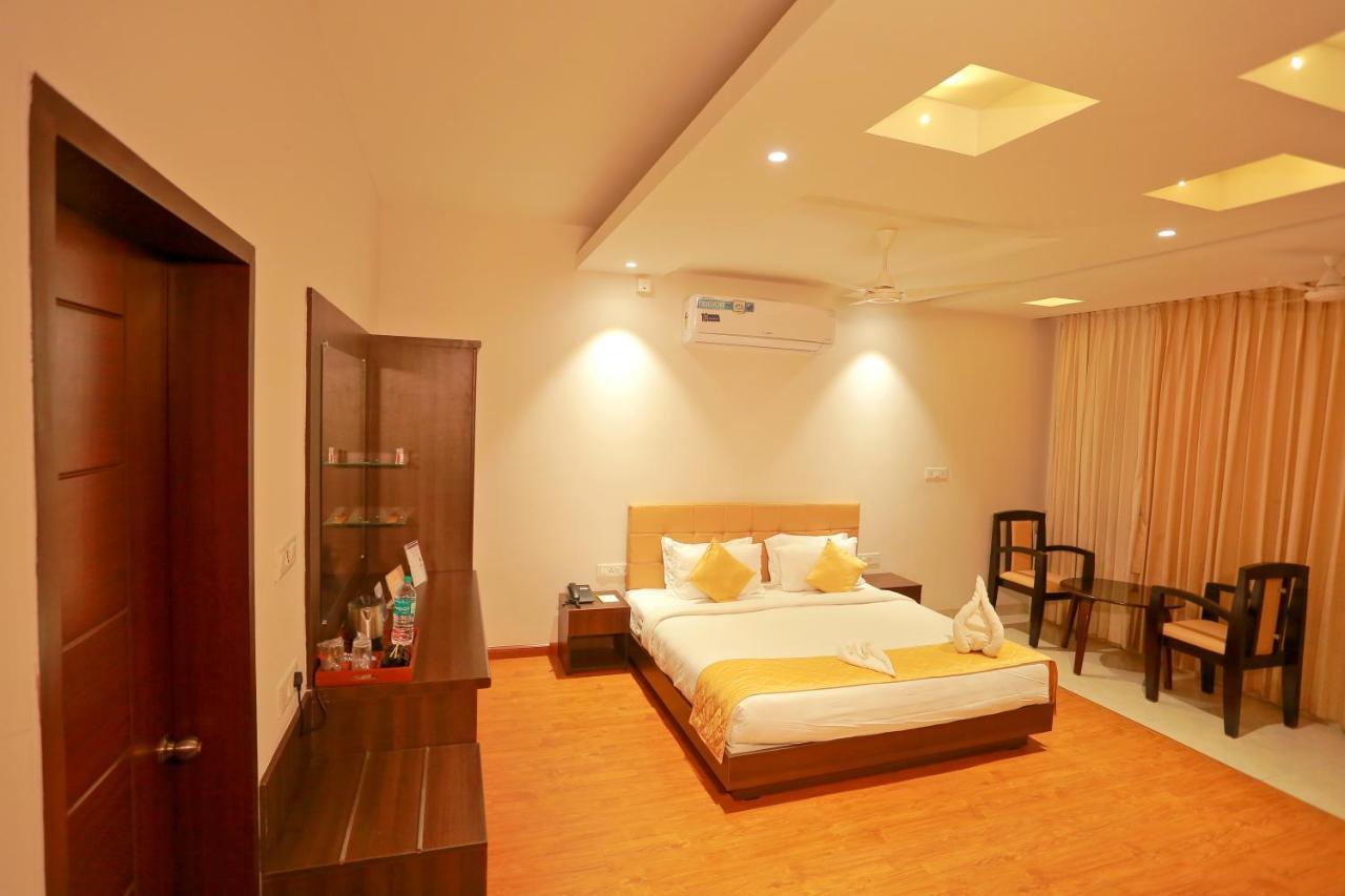 Grand Signature Hotel & Spa Yercaud Bagian luar foto